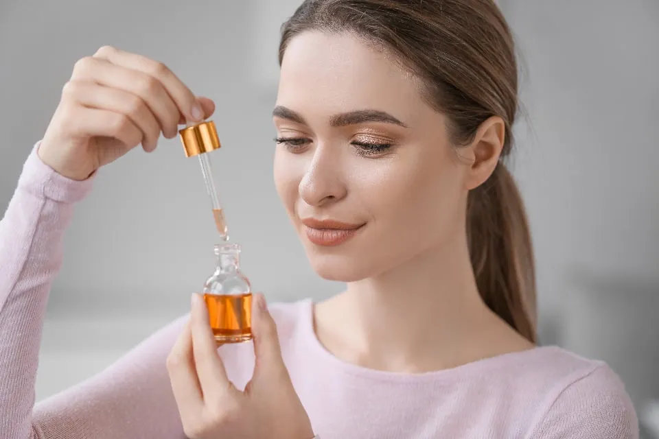 Botella de limpiador facial